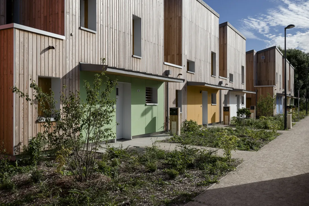 Maisons individuelles, locatif social ©Pierre-Yves Brunaud